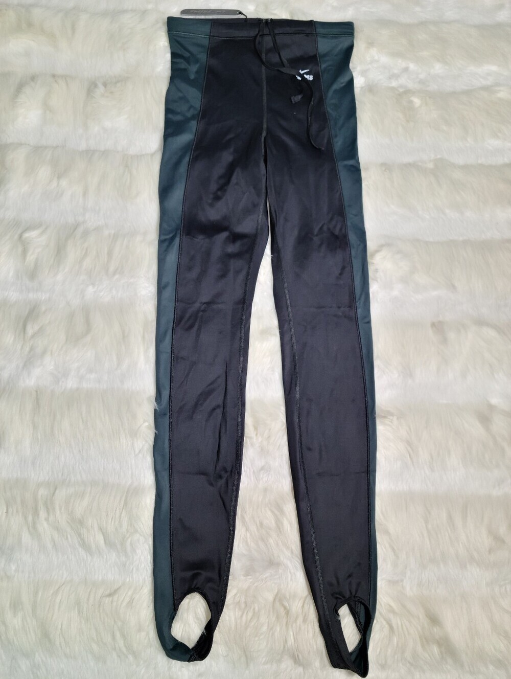 Nike SKIMS Shine Stirrup Legging 26 Inch Obsidian Dark Teal Green XXS NEW